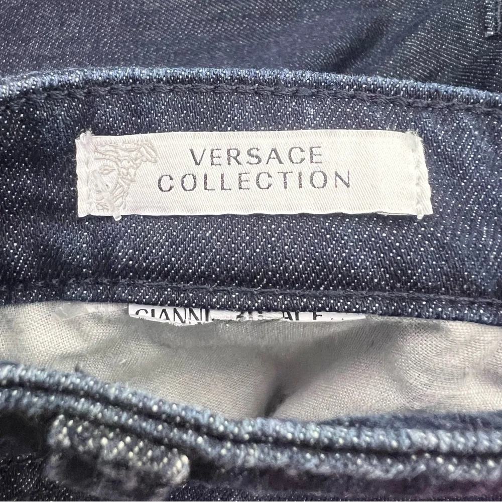 Versace jeans Medusa logo metal emblem buttons charm straight leg dark wash 💎 - Picture 4 of 16